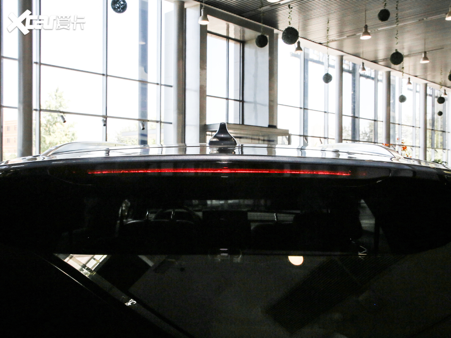 2020���v��X PHEV ��Ş��