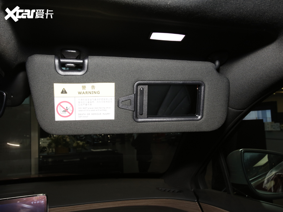 2020���v��X PHEV �����