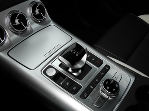 2020PHEV \(yn)(dng) QU