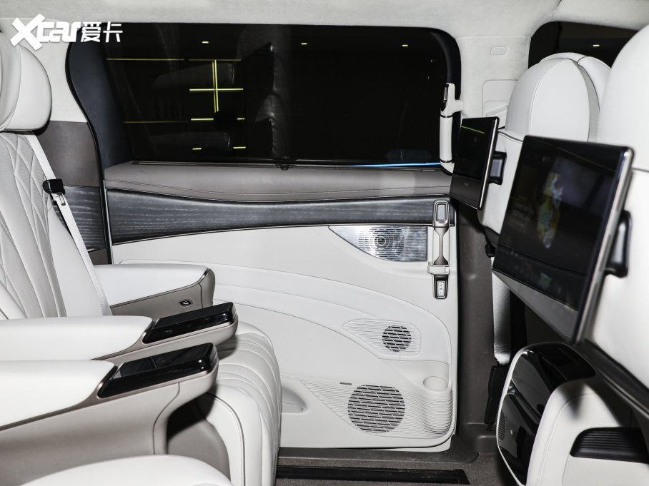 2022vD9 DM-i 970 (q)Ş