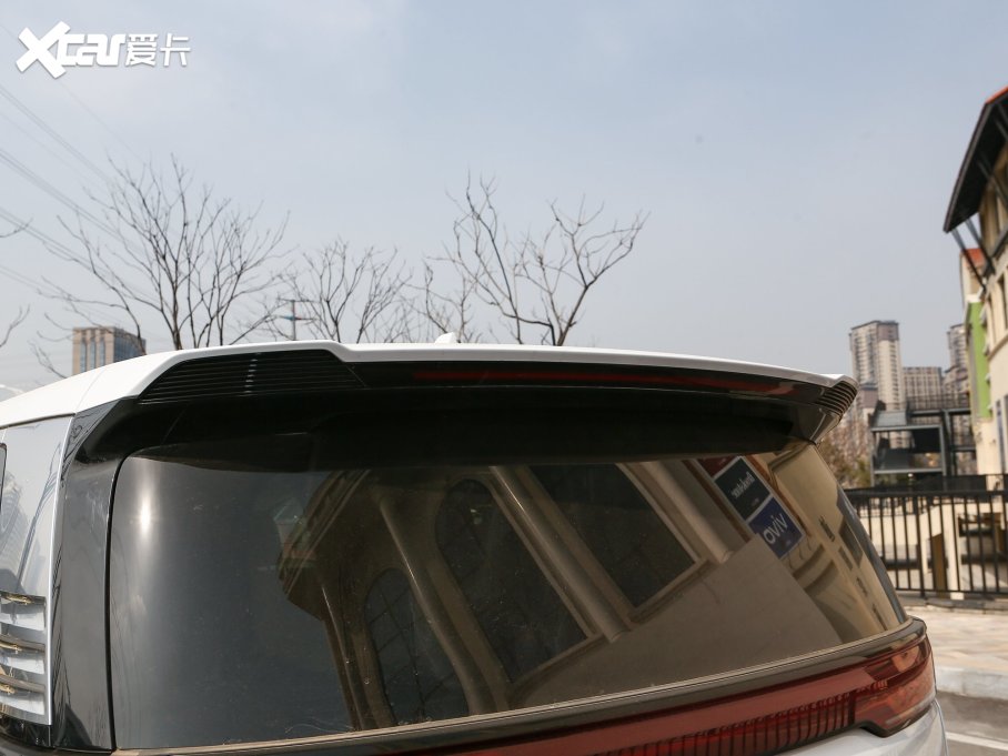 2022vD9 DM-i 970 (q)s