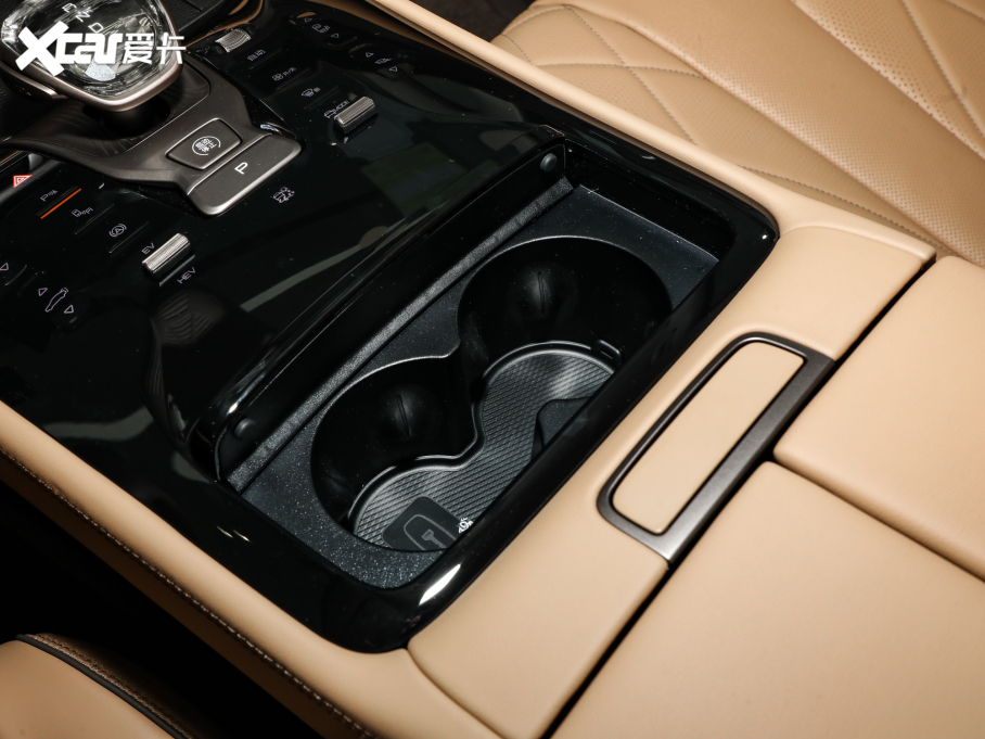 2022v(sh)D9 DM-i 1040 F