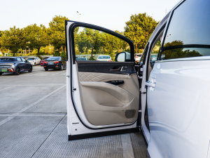 2022DM-i 945 A {λ܇(ch)T(mn)