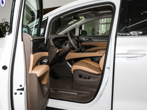 2022DM-i 1040 F ǰſg