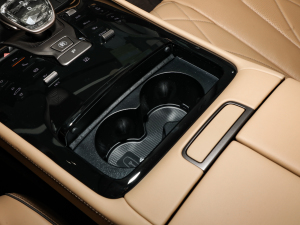 2022DM-i 1040 F ǰű