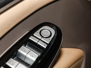 2022DM-i 1040 F п؅^