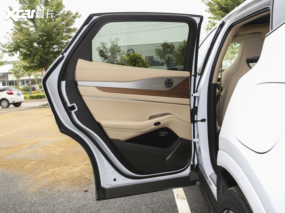 2023v(sh)N7 L(zhng)m(x)ܰ