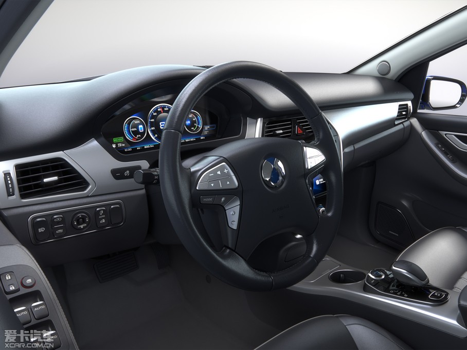 2014���v��400 ���F��