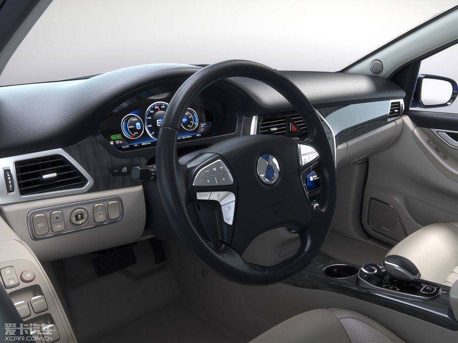 2014���v��400 ���F��