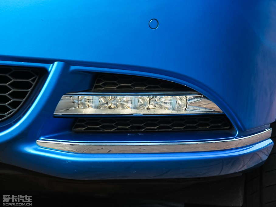 2014���v��400 ���F��