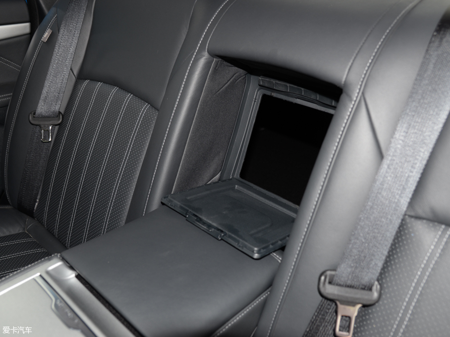 2014���v��400 ���F��