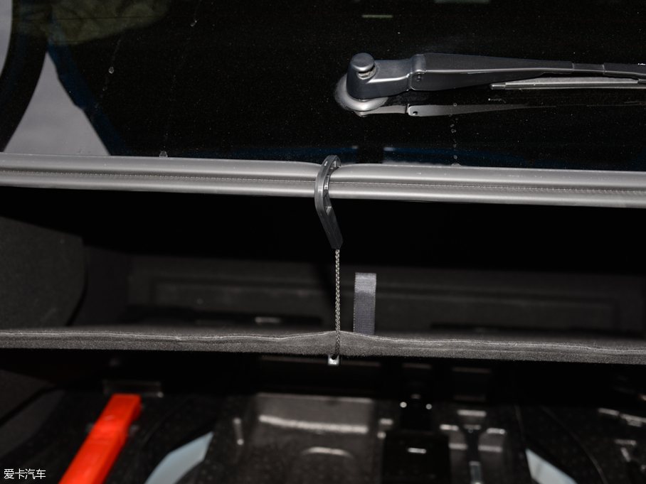 2014���v��400 ���F��