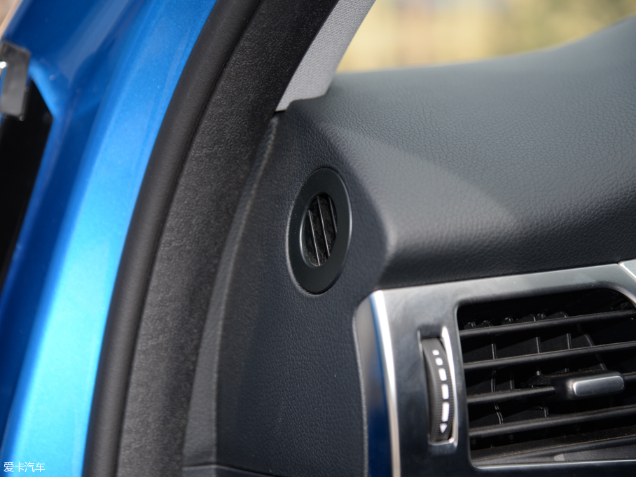 2014���v��400 ���F��