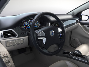 2014�����F�� �п؅^