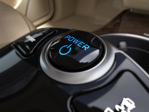 2014�����F�� �п؅^