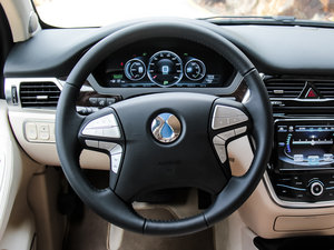 2014�����F�� �п؅^