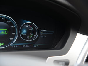 2014�����F�� �п؅^(q��)