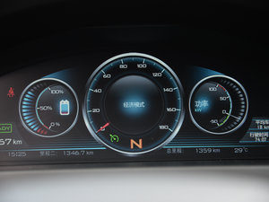 2014�����F�� �п؅^