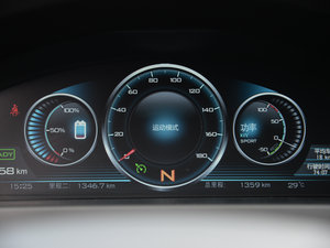 2014�����F�� �п؅^