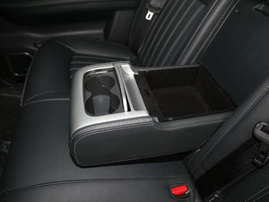 2016��400 �sҫ�� ���g����