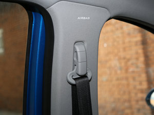 2016��400 �sҫ�� ���g����