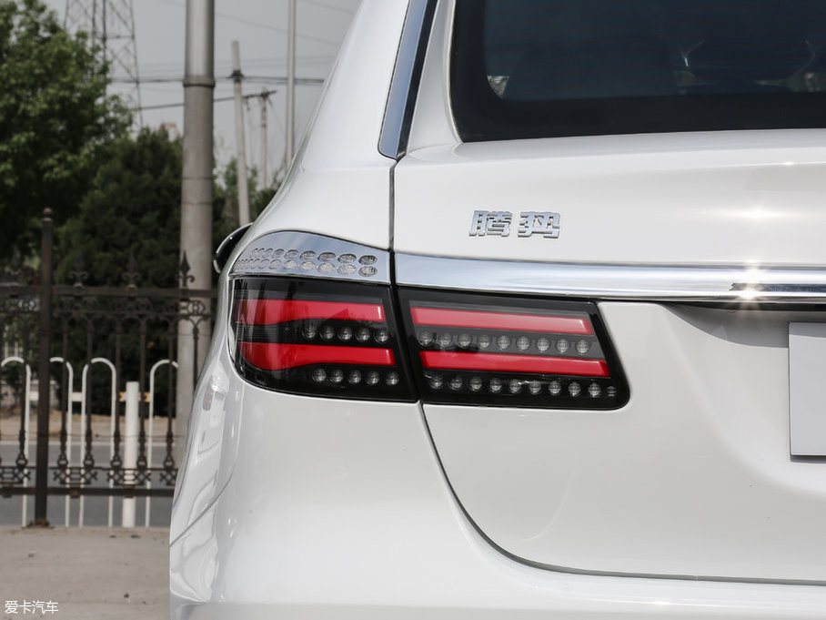 2017���v��400 400 �r�а�