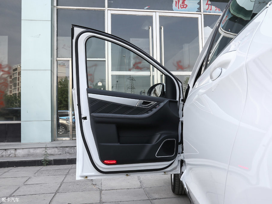 2017���v��400 400 �r�а�