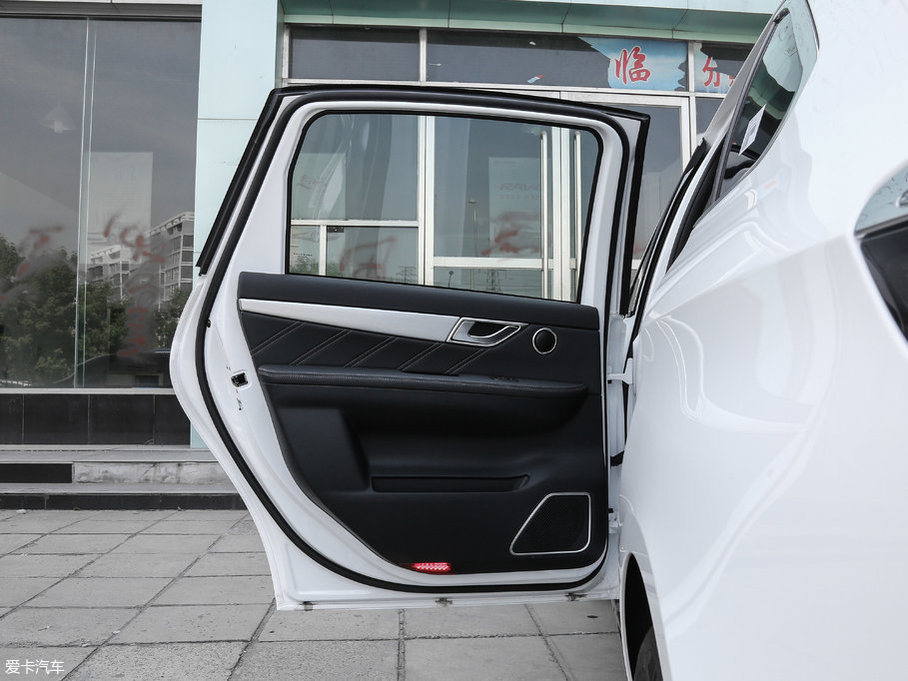 2017���v��400 400 �r�а�