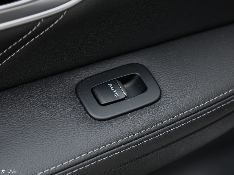 2017���v��400 400 �r�а�