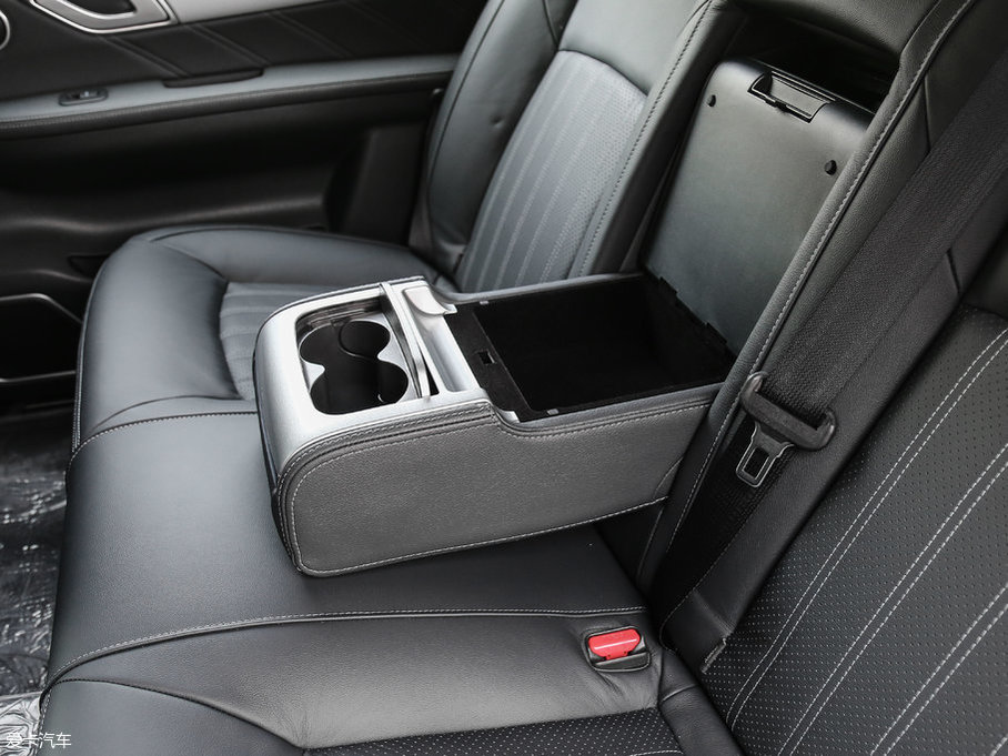 2017���v��400 400 �r�а�