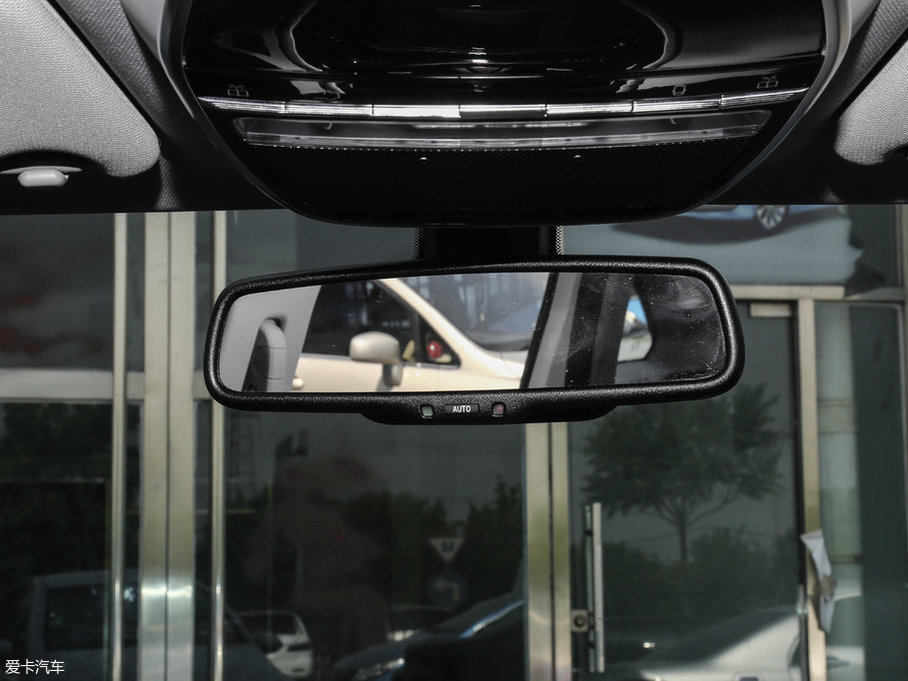 2017���v��400 400 �r�а�