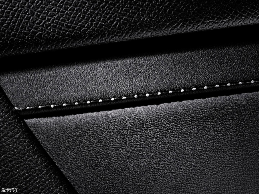 2019��DS 3 Crossback ������