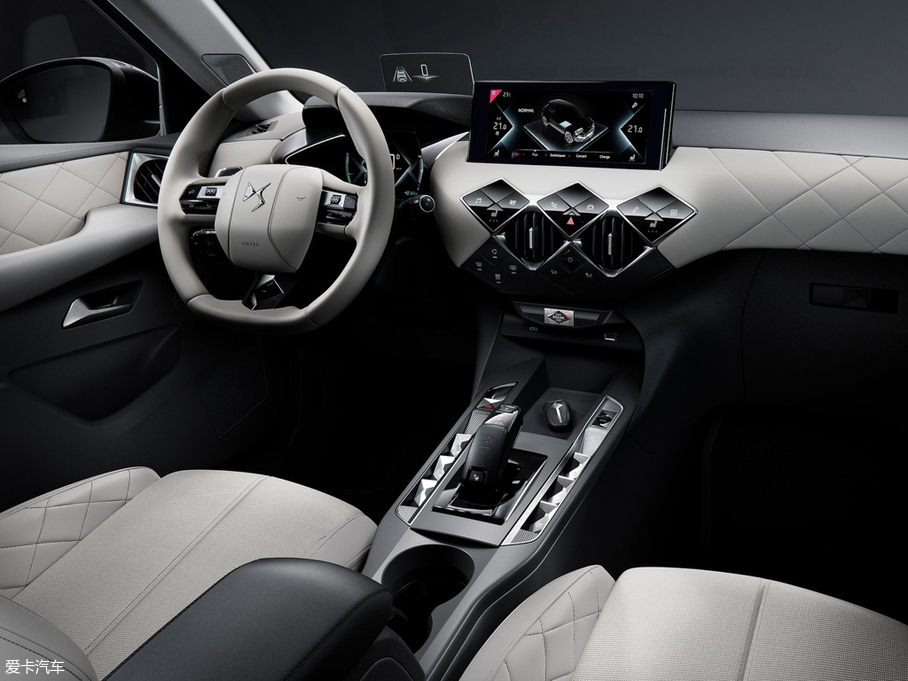 2019��DS 3 Crossback ������