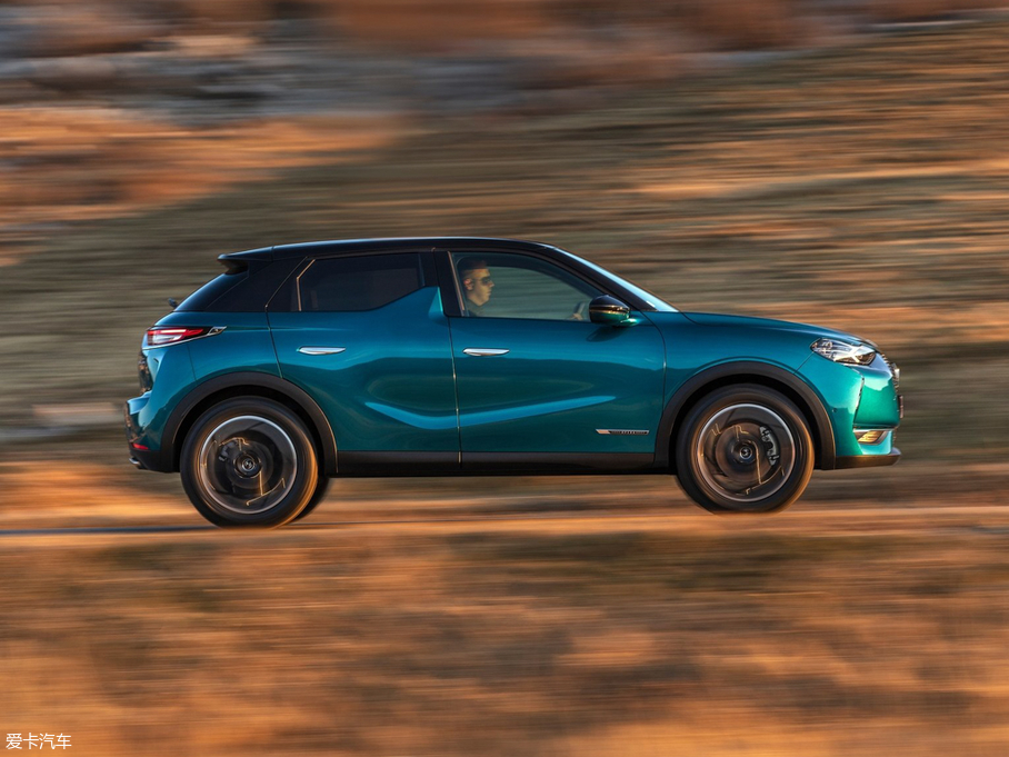2019��DS 3 Crossback ������