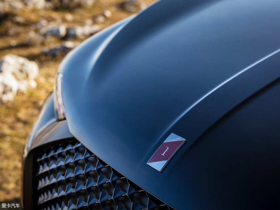 2019��DS 3 Crossback ������