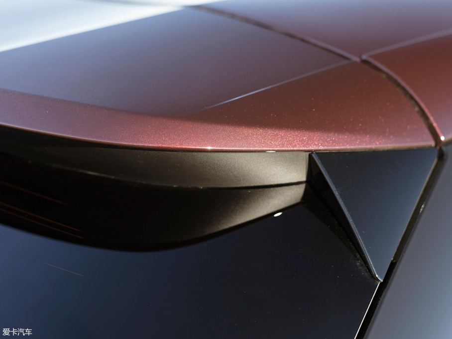 2019��DS 3 Crossback ������