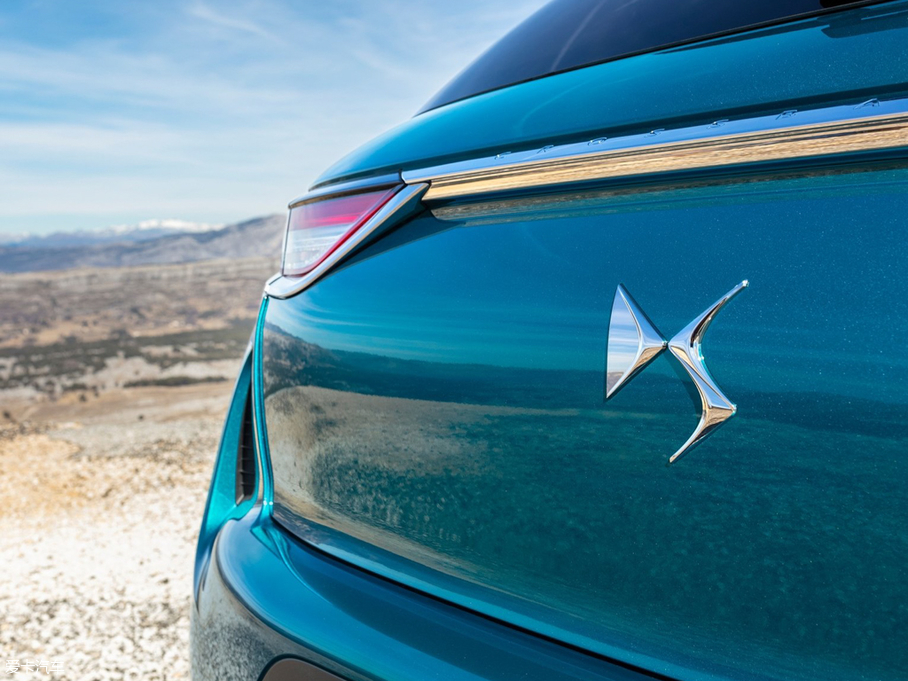 2019��DS 3 Crossback ������