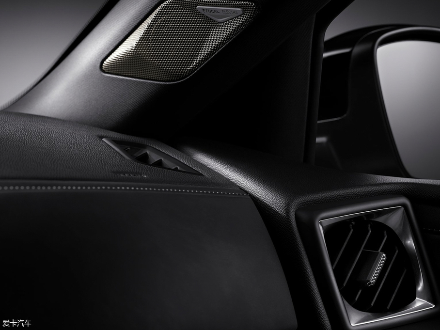 2019��DS 3 Crossback ������