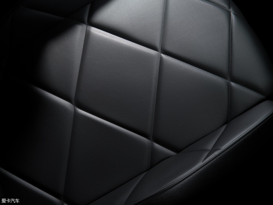 2019��DS 3 Crossback ������