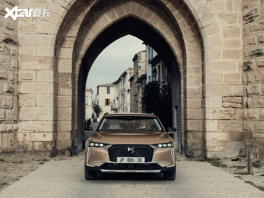 2023DS 4 1.6T ĘmCROSS