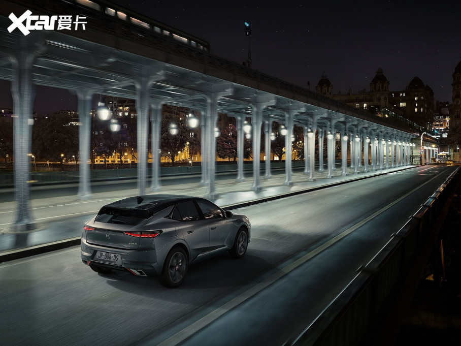 2023DS 4 1.6T ĘmCROSS