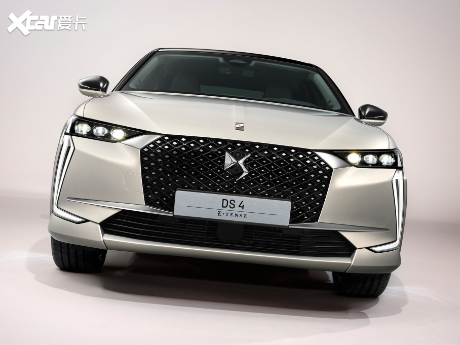 2023DS 4 1.6T ĘmCROSS