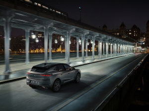 20231.6T ĘmCROSS w^