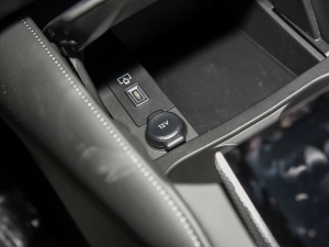 20231.6T Ę(l)mCROSS п؅^(q)