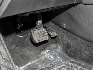 20231.6T Ę(l)mCROSS п؅^(q)