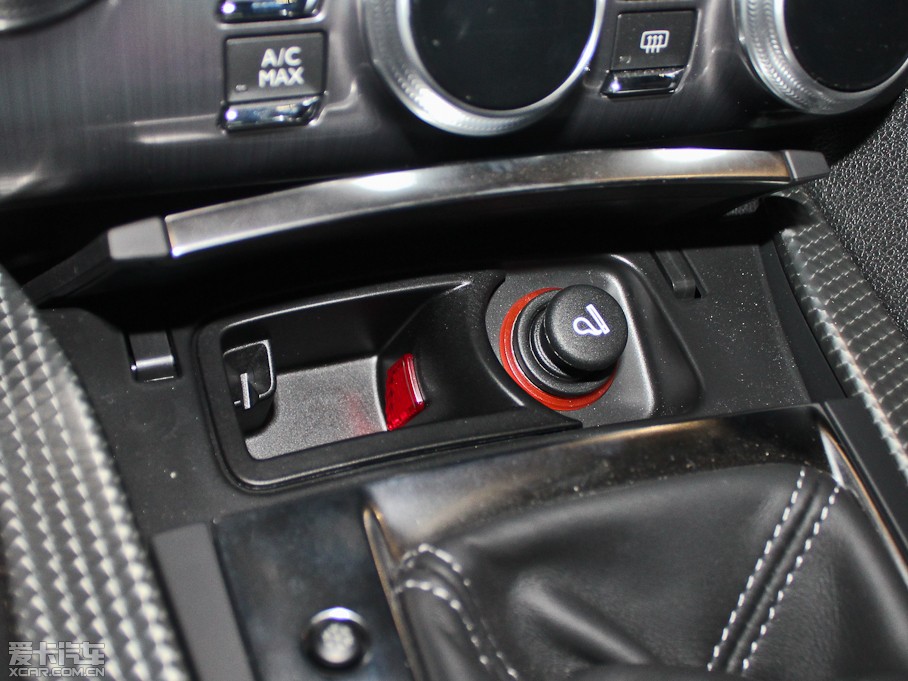 2012��DS 5(�M��) 1.6T ������