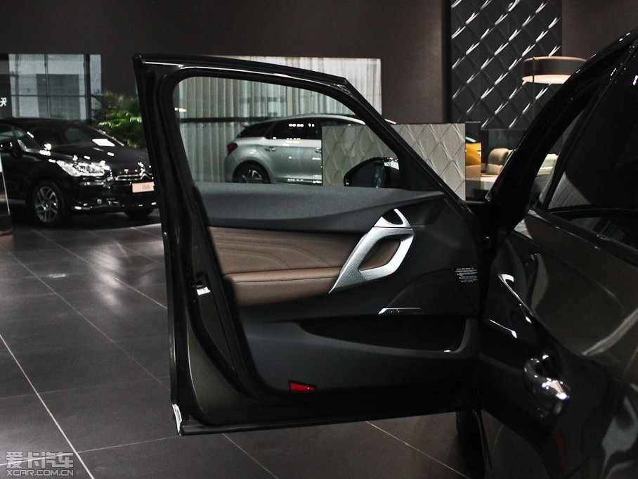 2012DS 5(M(jn)) 1.6T 