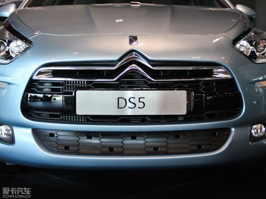 2012DS 5(M) 1.6T °