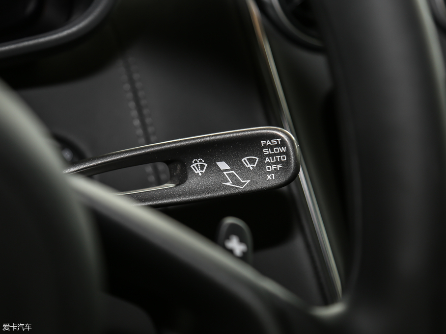 2019���~�P��540C 3.8T Coupe