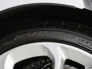 2019��3.8T Coupe �������^